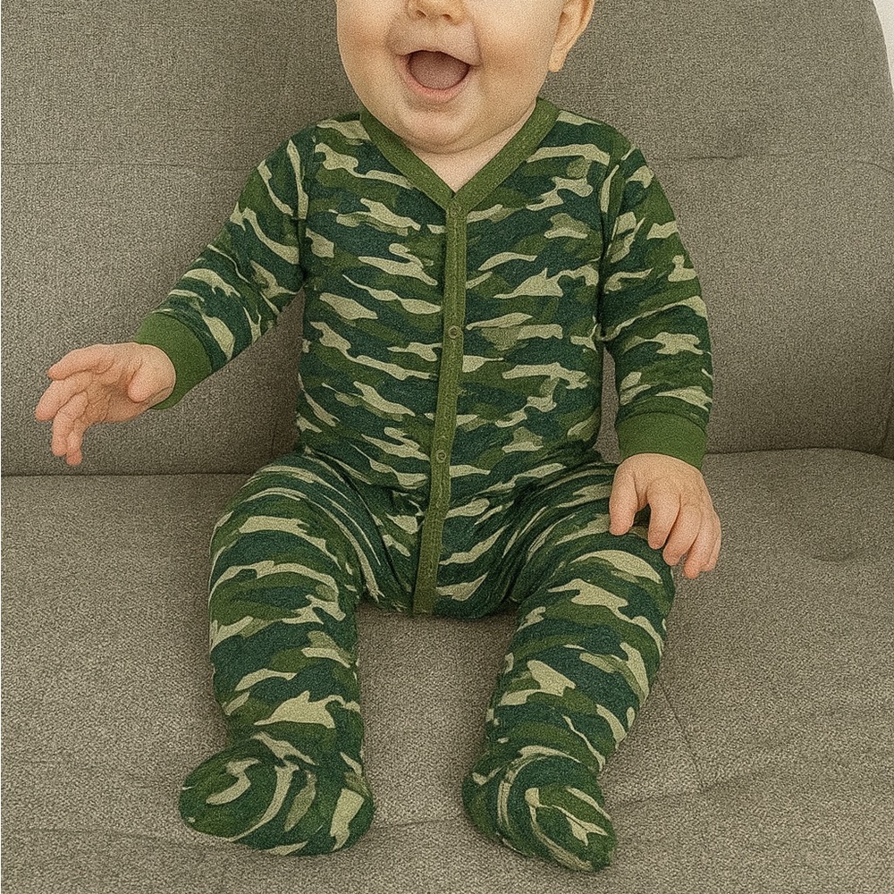 Quiltex Green Camouflage Kids Footie